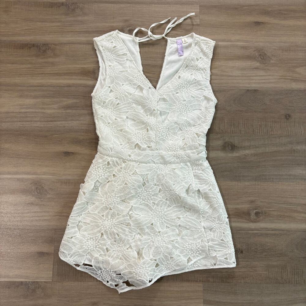 Francescas Alya White Floral Romper Women Size Small